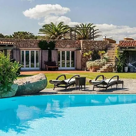 Villa Volpe Spiaggia Privata E Piscina Villa Porto Rotondo