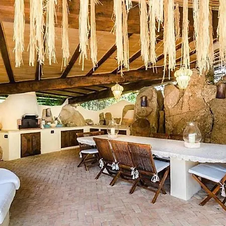 Villa Volpe Spiaggia Privata E Piscina